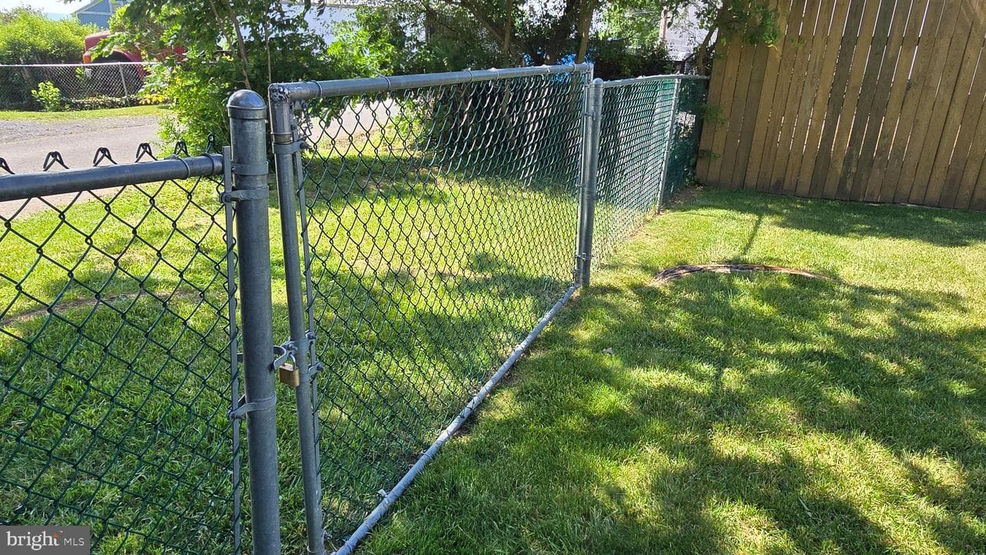 1026 S Kent Street photo 29