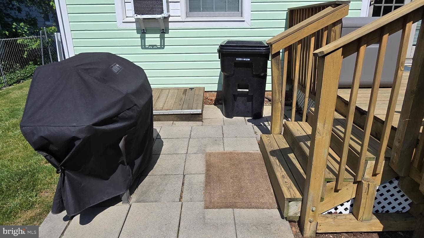 1026 S Kent Street photo 32
