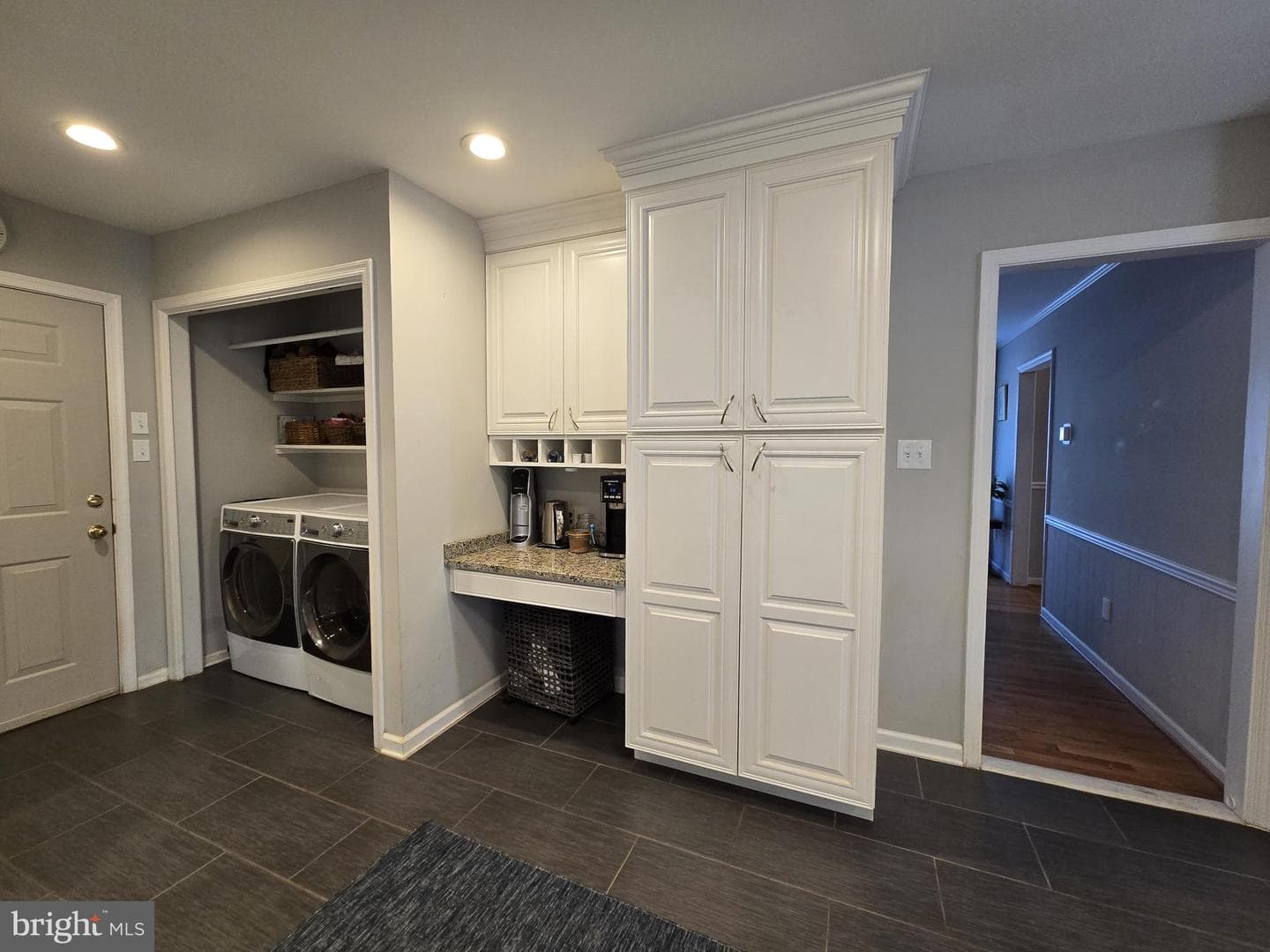 1613 Van Couver Street photo 21