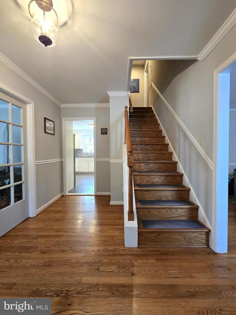 1613 Van Couver Street photo 3