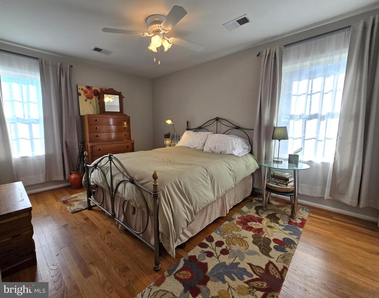 1613 Van Couver Street photo 32