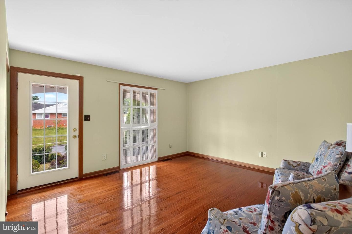 936 Allen Drive photo 5