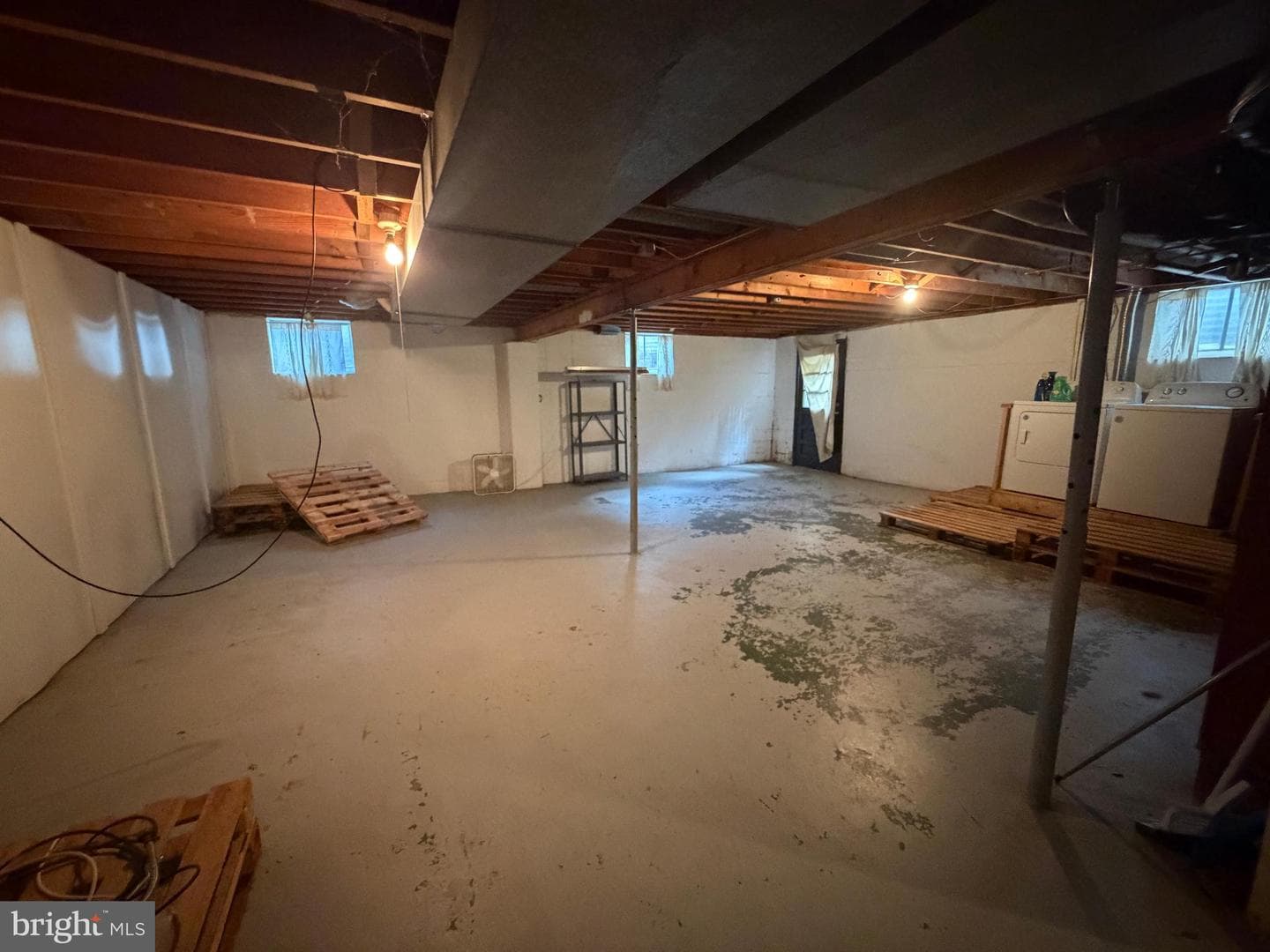 302 Wentworth Drive photo 27