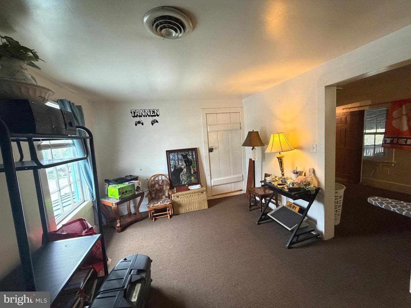 410 S Cameron Street photo 36