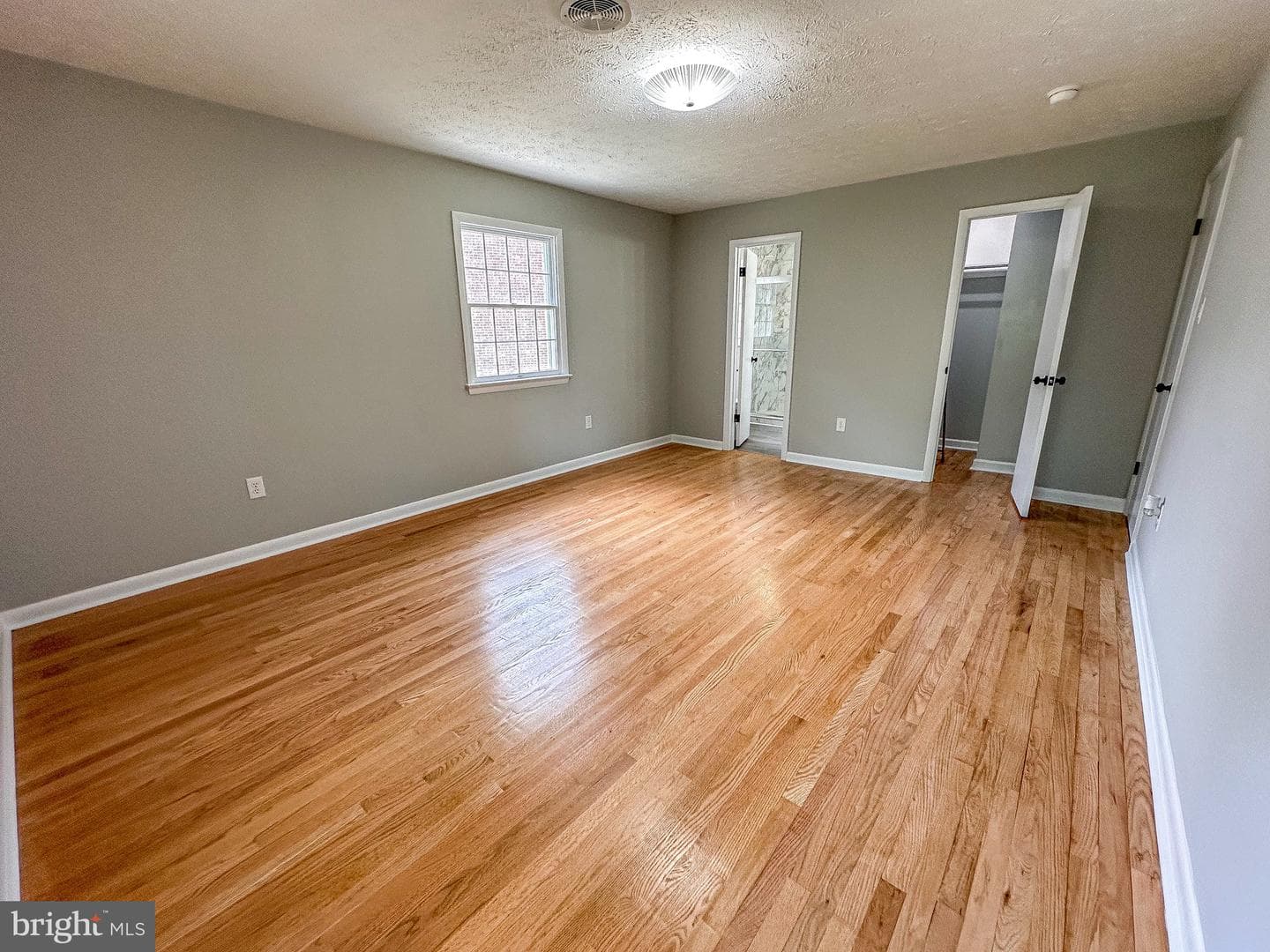 110 Russellcroft Road photo 15