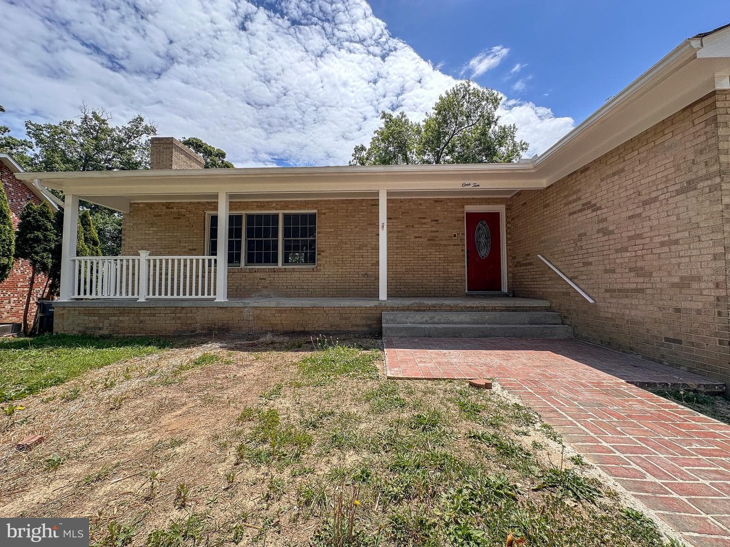 110 Russellcroft Road, Winchester