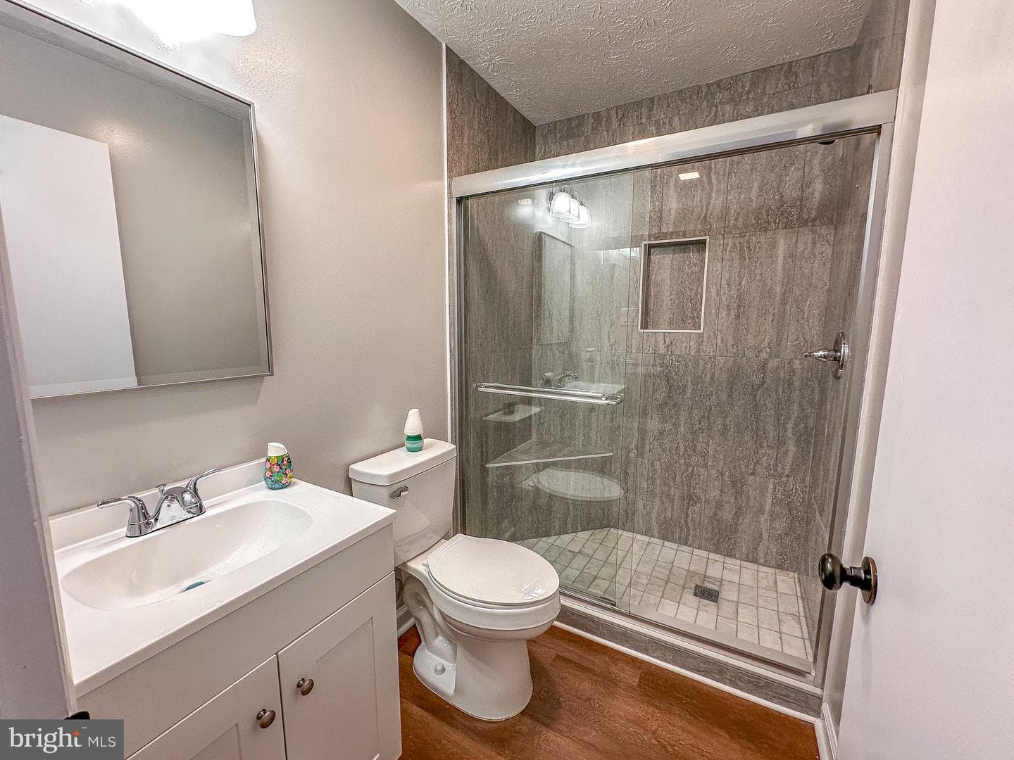 110 Russellcroft Road photo 23
