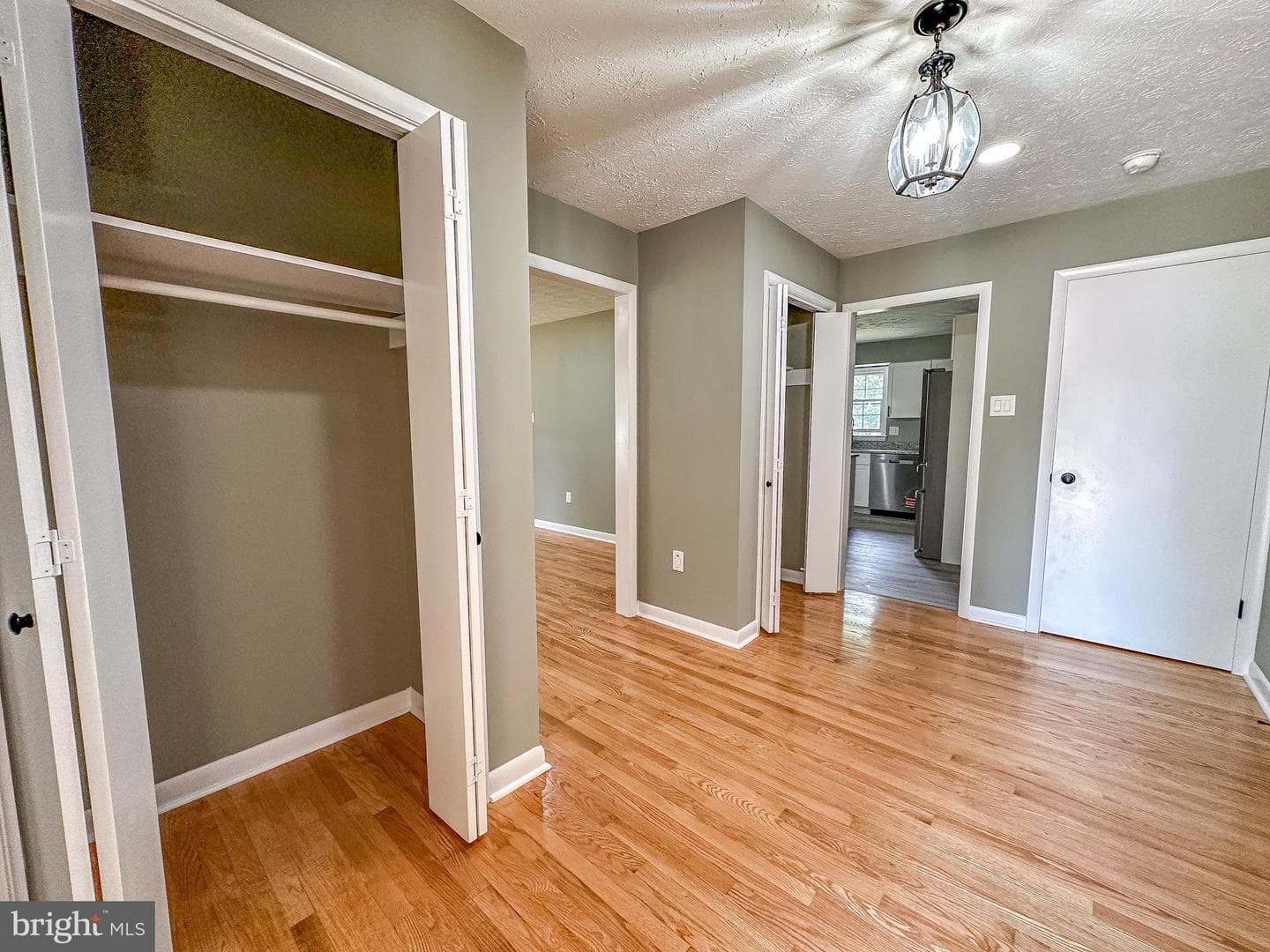 110 Russellcroft Road photo 7