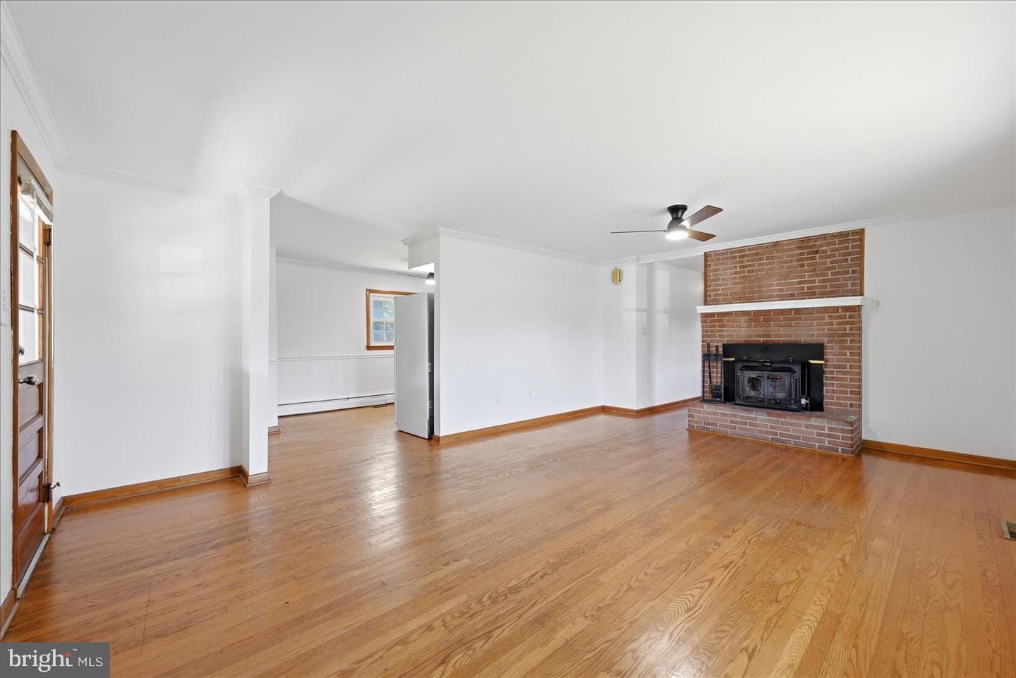 101 Locust Avenue photo 8