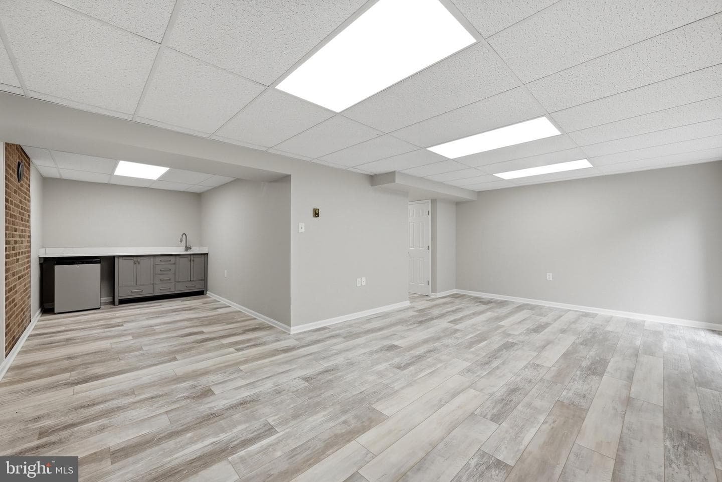 824 Appleseed Court photo 29