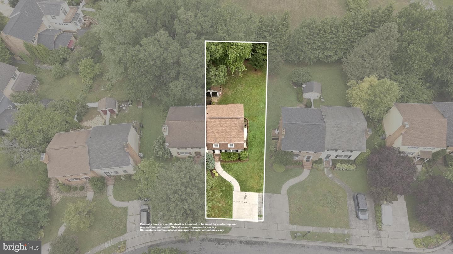 824 Appleseed Court photo 47