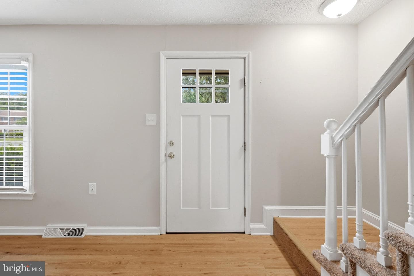 824 Appleseed Court photo 5