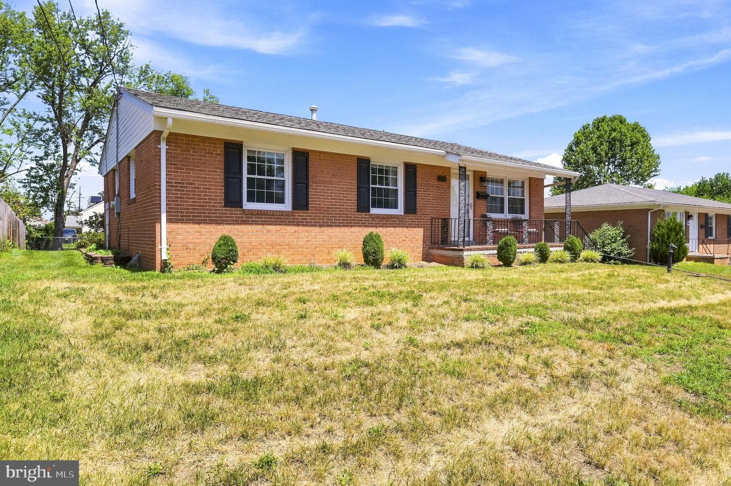 912 Allen Drive, Winchester
