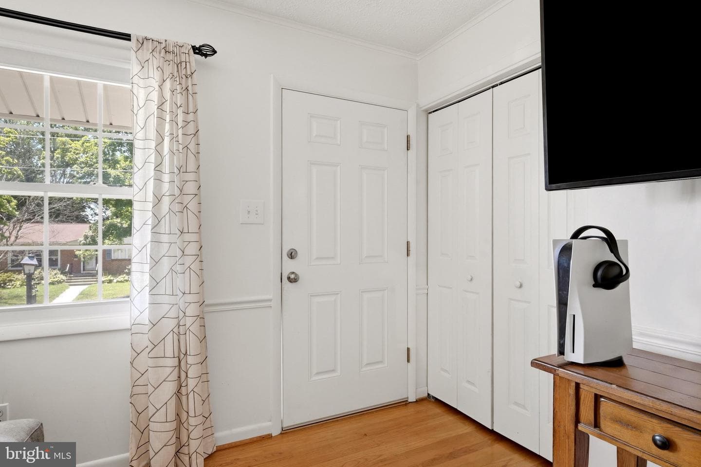 912 Allen Drive photo 8