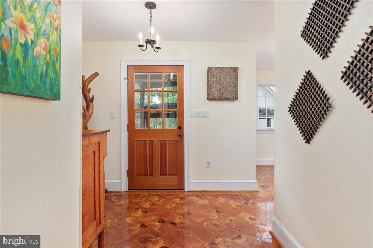 730 Merrimans Lane photo 39