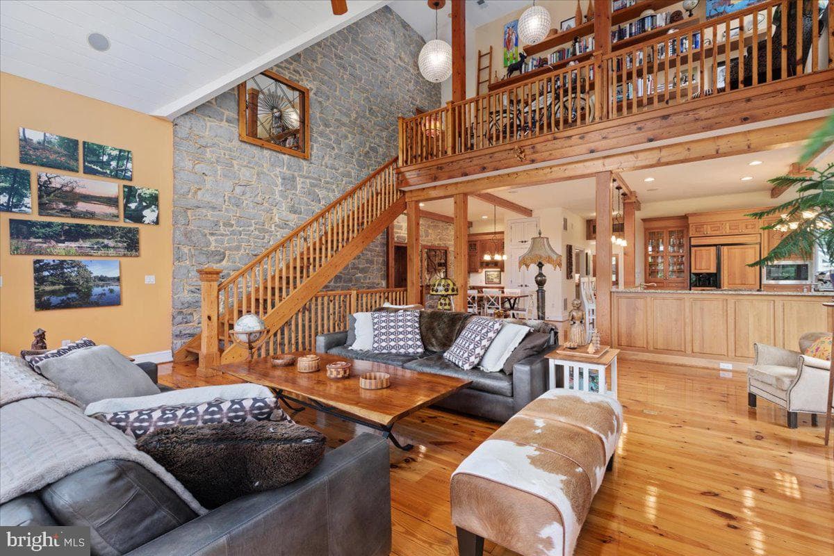 730 Merrimans Lane photo 7
