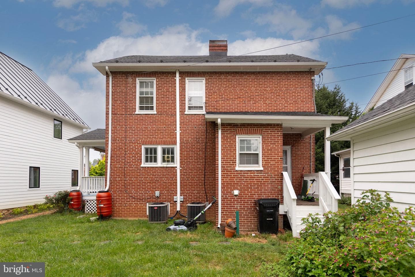 108 Morgan Street photo 6