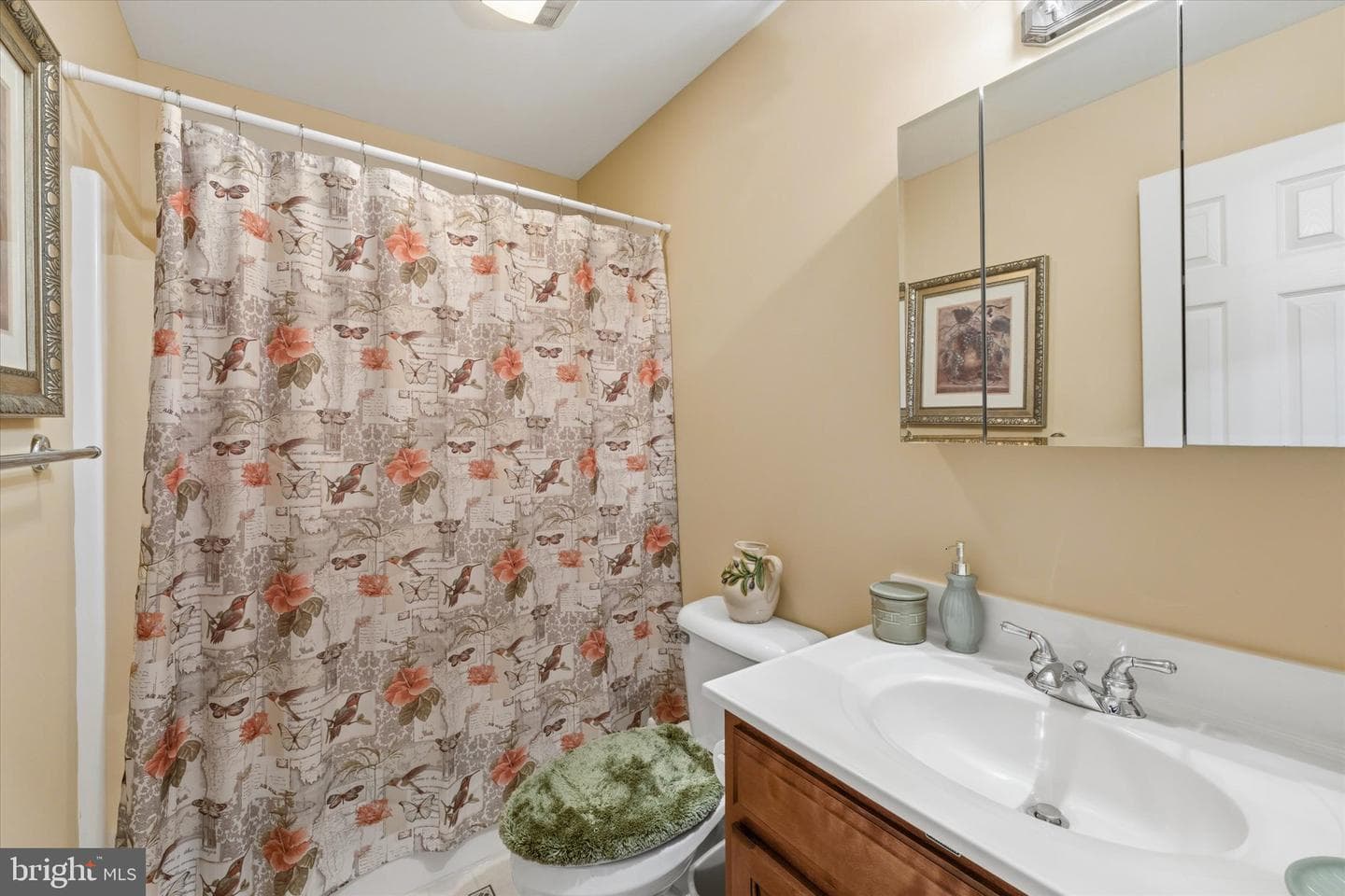 687 Woodland Ave photo 28