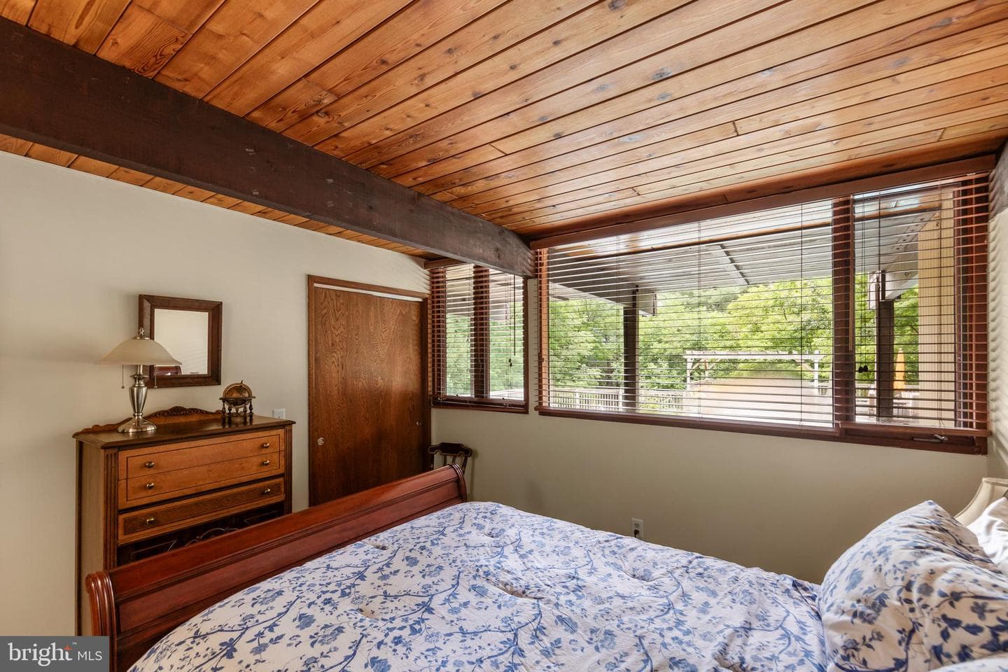517 Merrimans Lane photo 38
