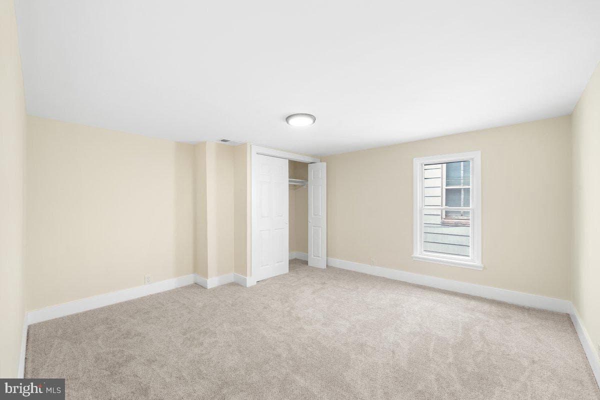 21 E Germain Street photo 14