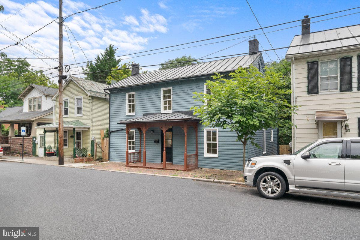 21 E Germain Street photo 4