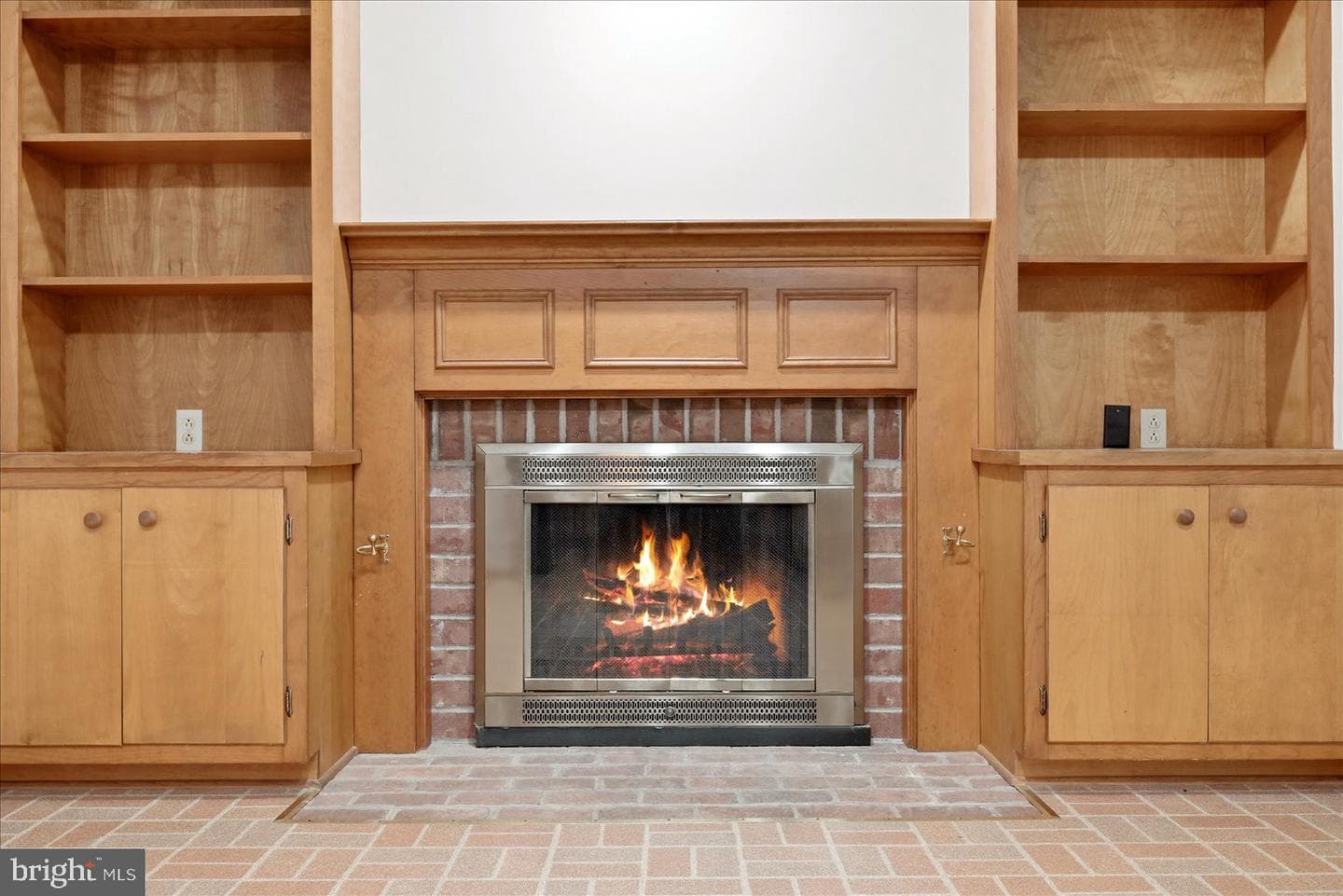 913 Orchard Hill Drive photo 21