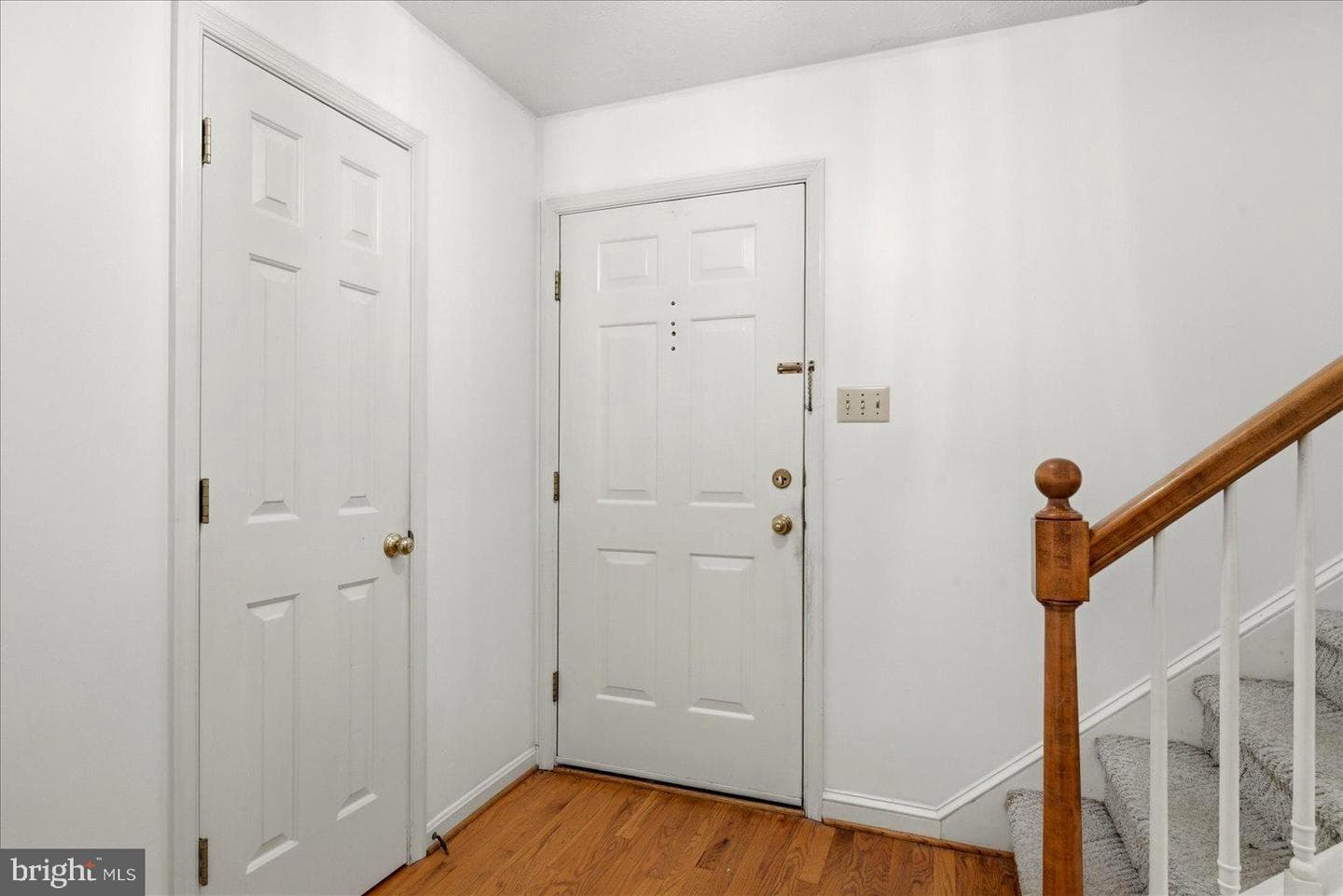 913 Orchard Hill Drive photo 8