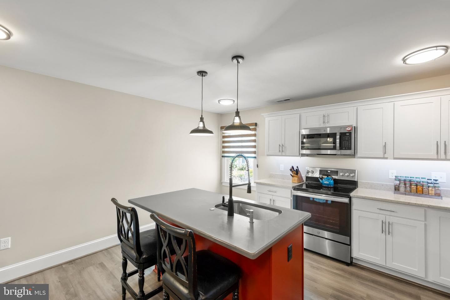 135 S Kent Street #202 photo 6