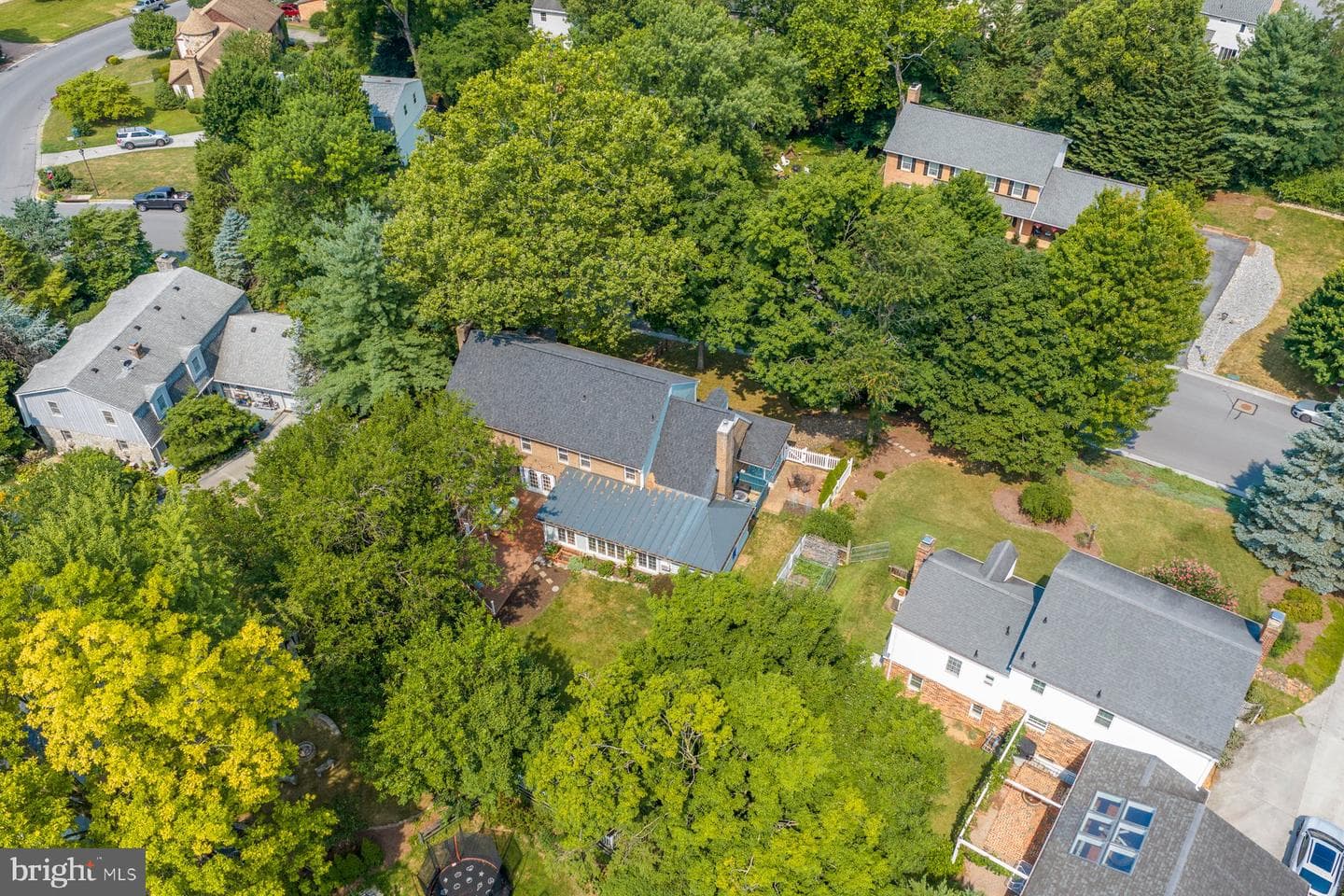 608 Bellview Avenue photo 42