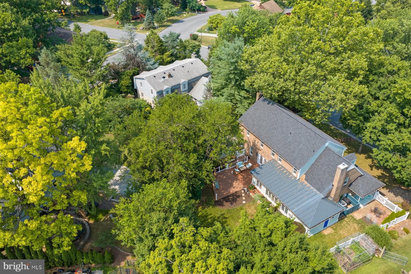 608 Bellview Avenue photo 45