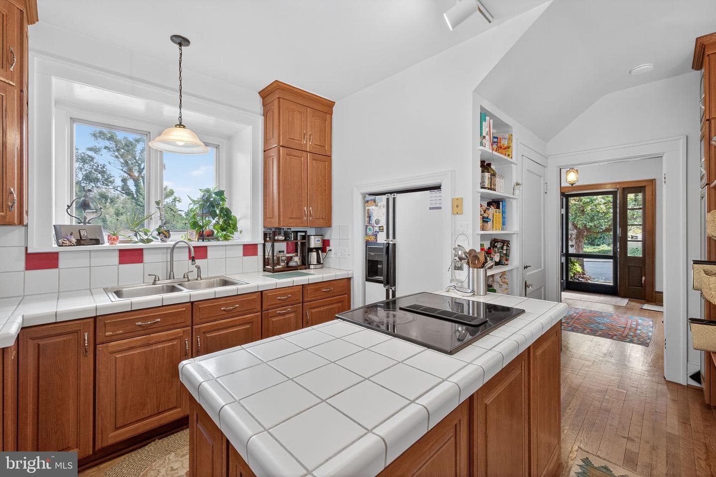 420 W Cork Street photo 14