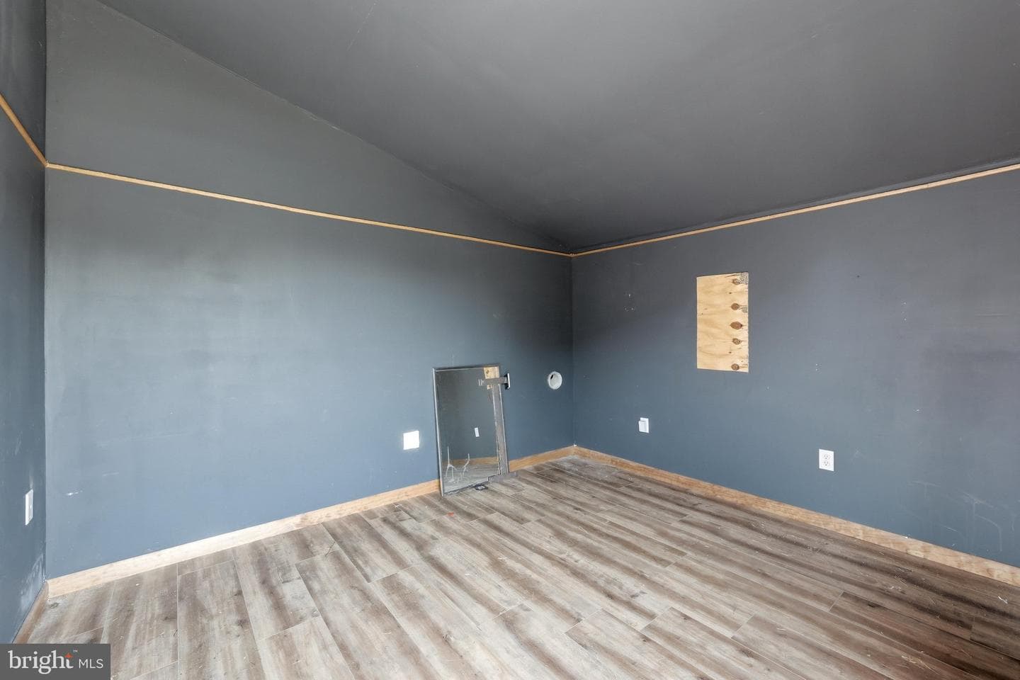 554 N Kent Street photo 27