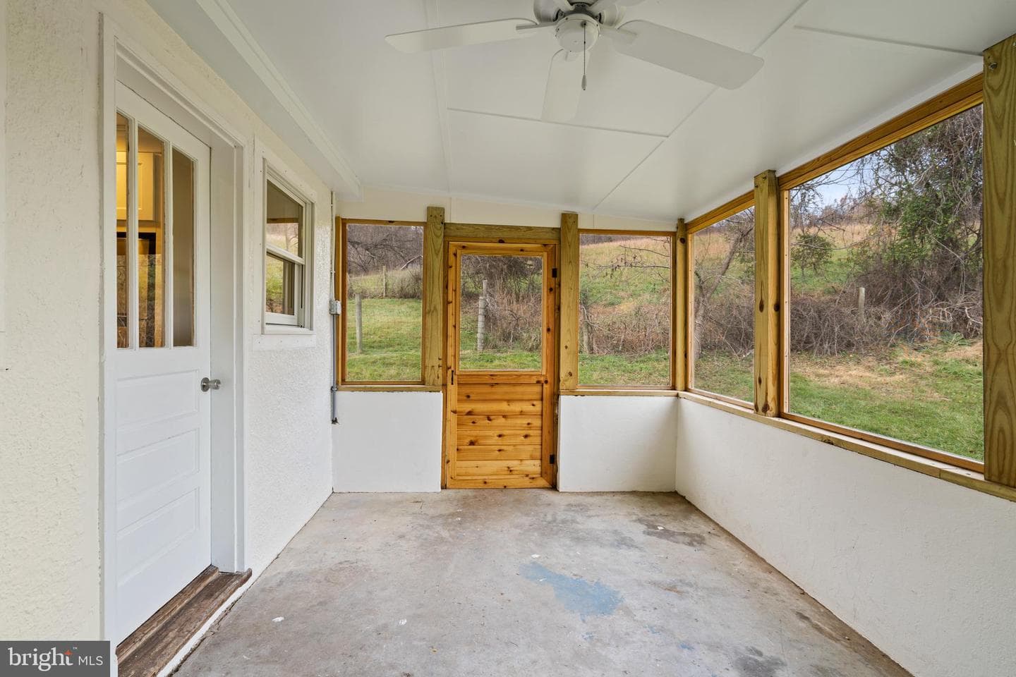 1528 Gooney Manor Loop photo 52