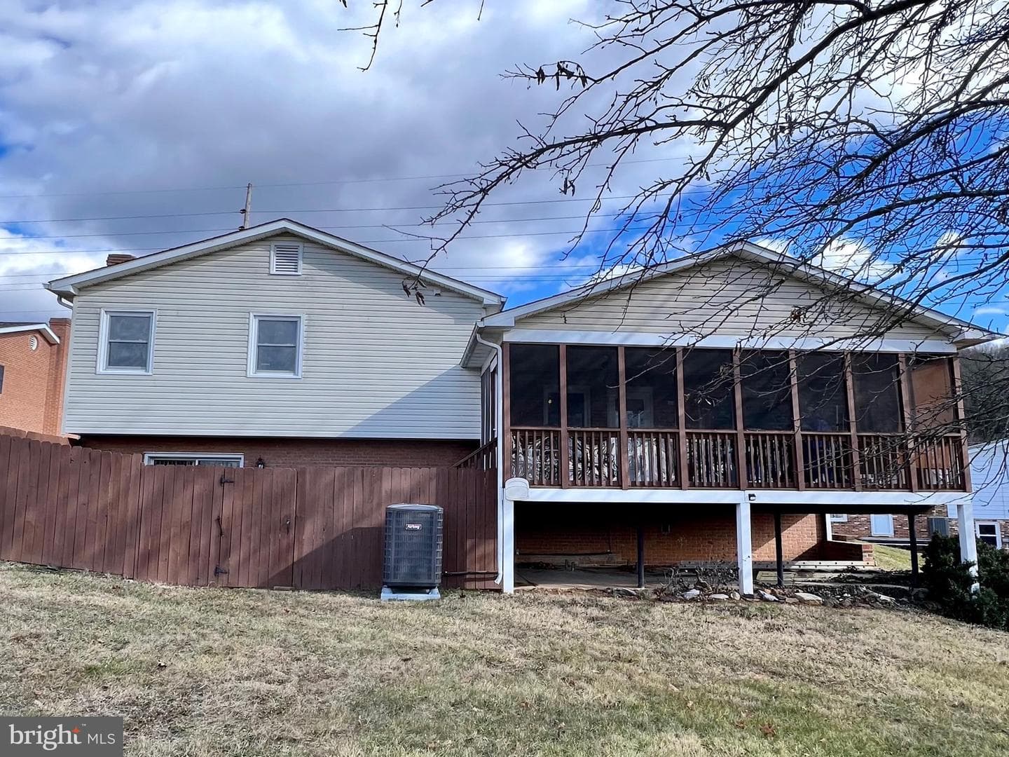 5 Ridge Road photo 8