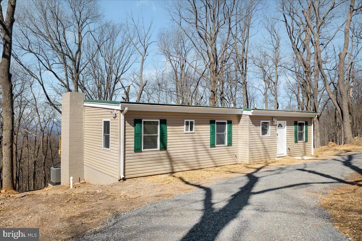 106 Mountain Spring Road photo 2
