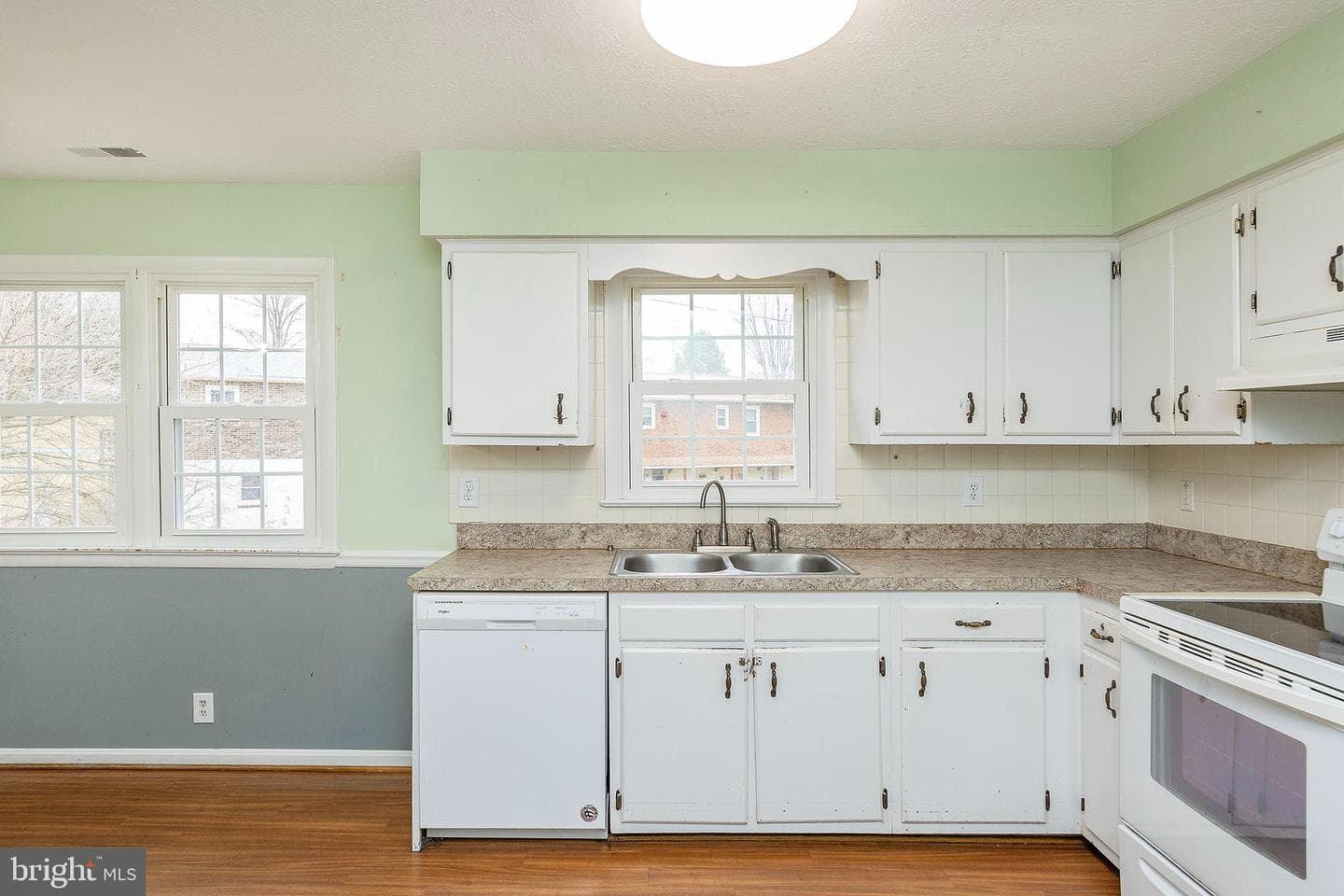514 Frederick Avenue photo 13