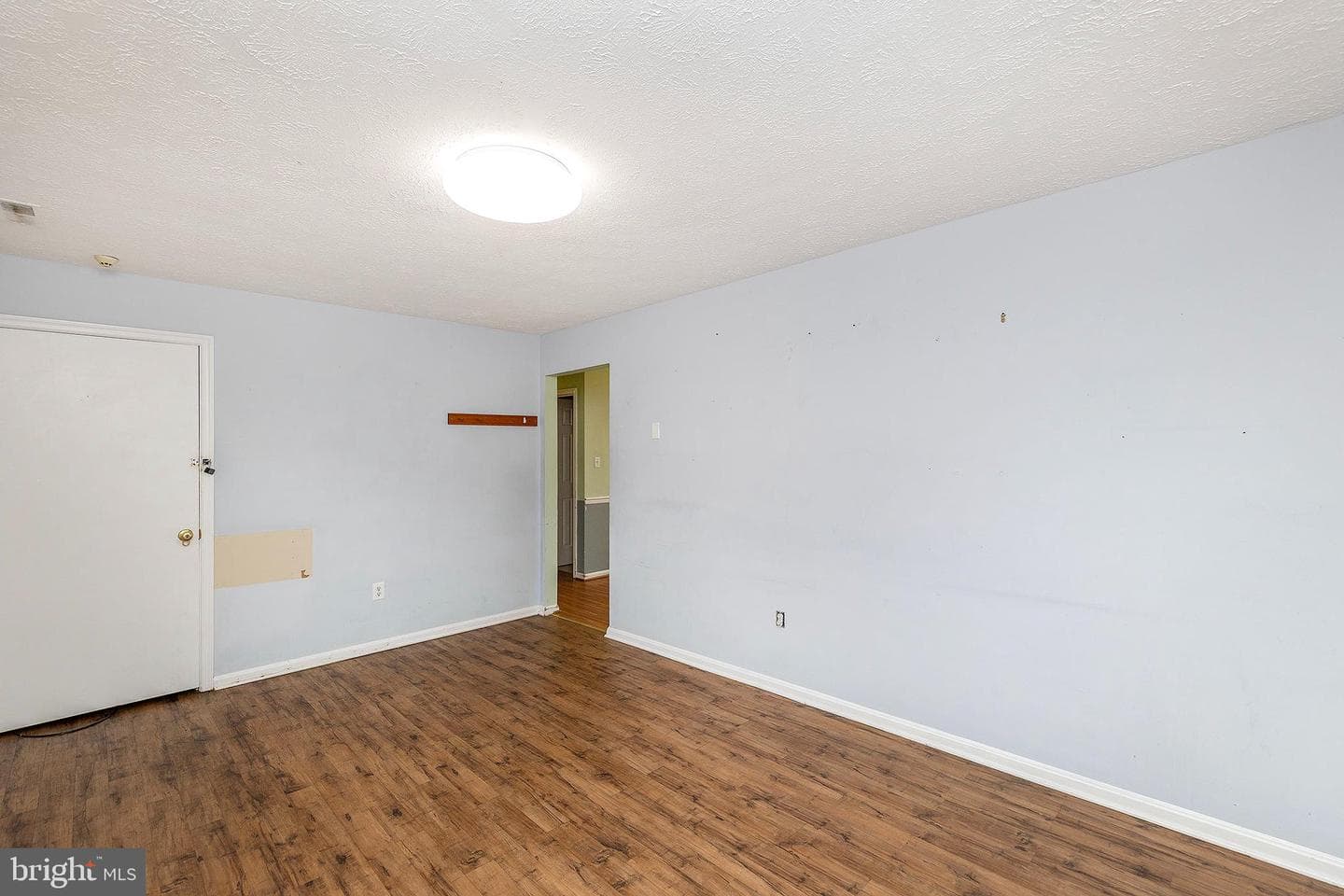 514 Frederick Avenue photo 5