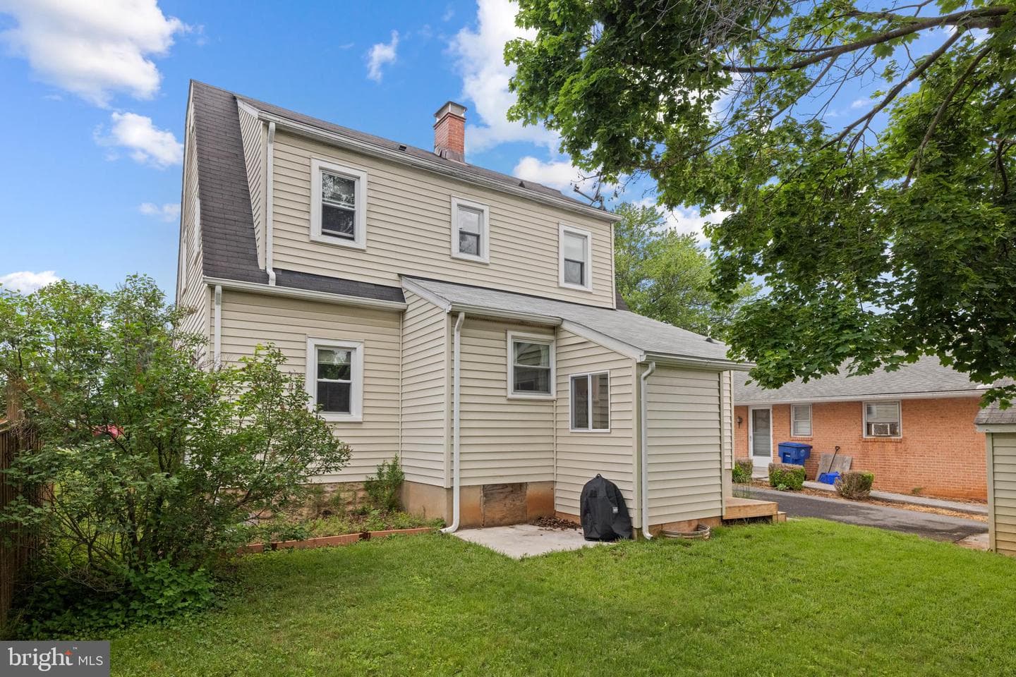 609 Washington Avenue photo 23