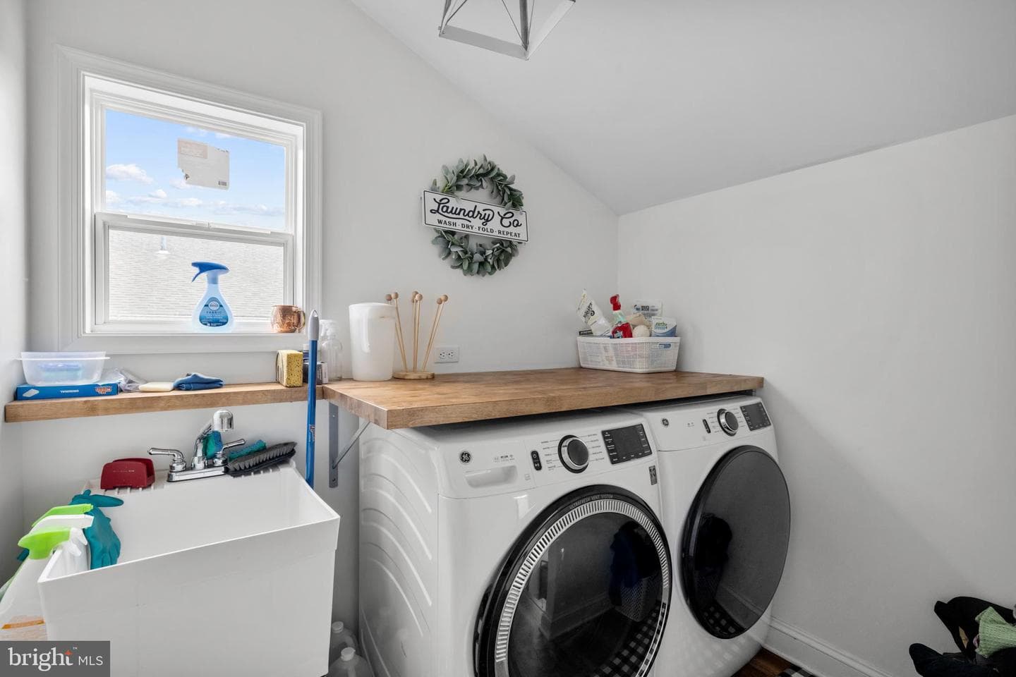 609 Washington Avenue photo 8
