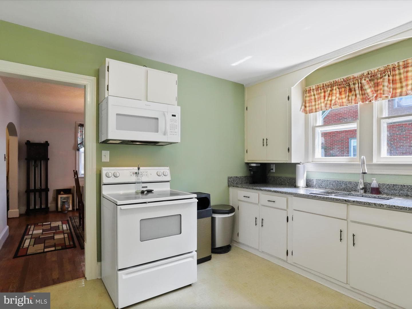 436 W 14th Street photo 15