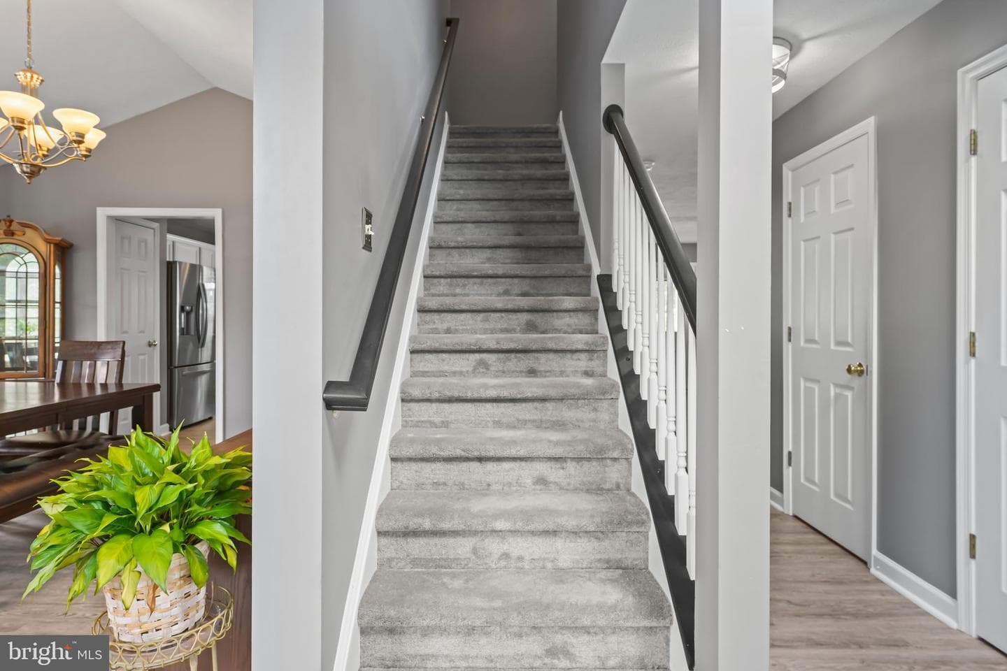 1116 Happy Ridge Drive photo 11