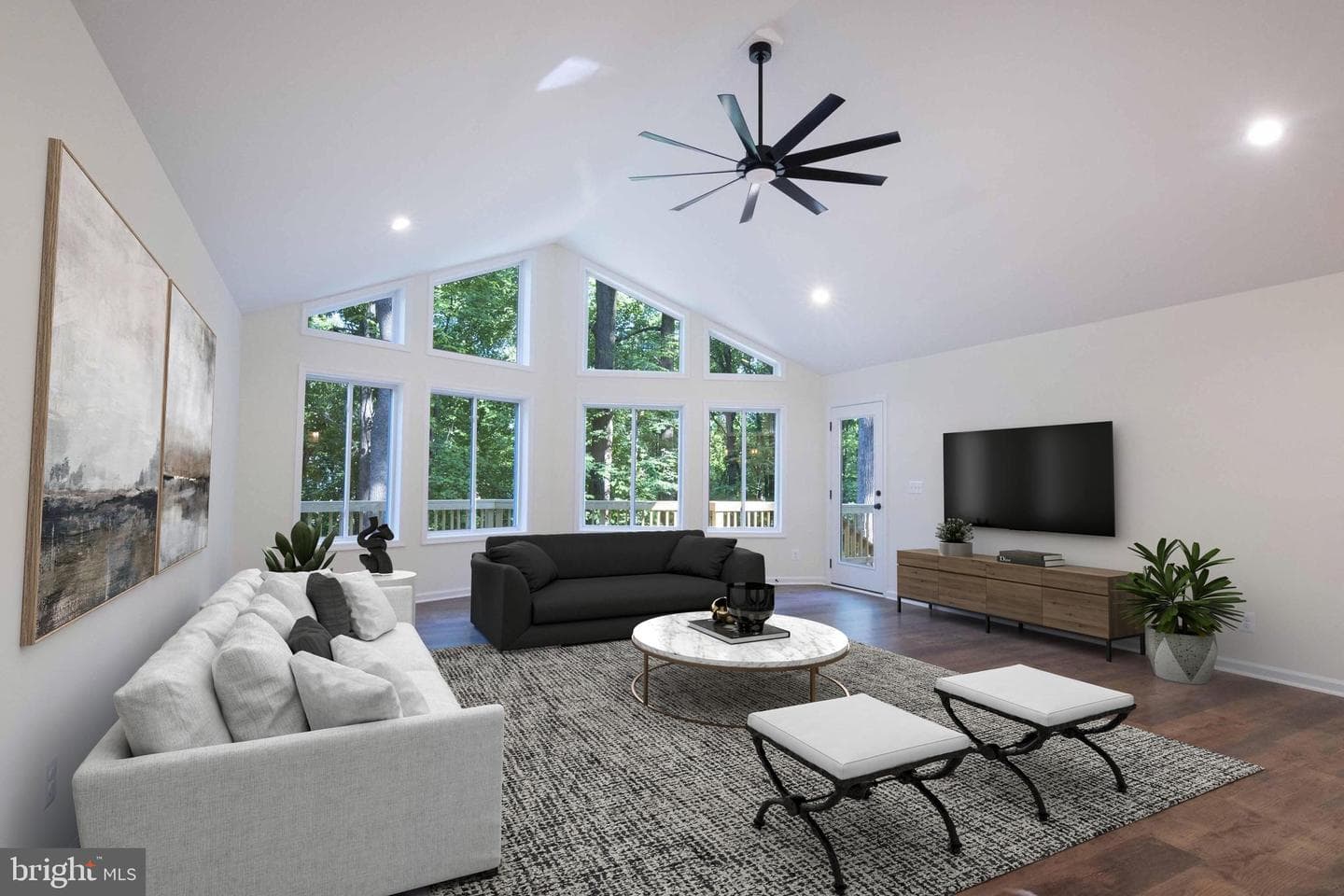 4421 Blue Mountain photo 13