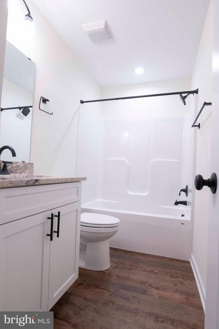 4421 Blue Mountain photo 25