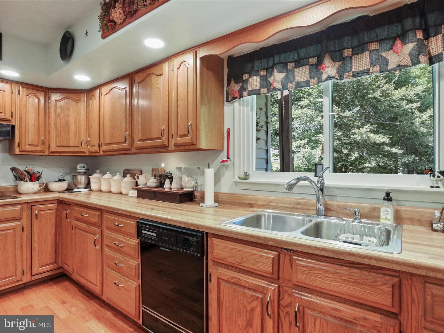 2741 Happy Creek Road photo 13