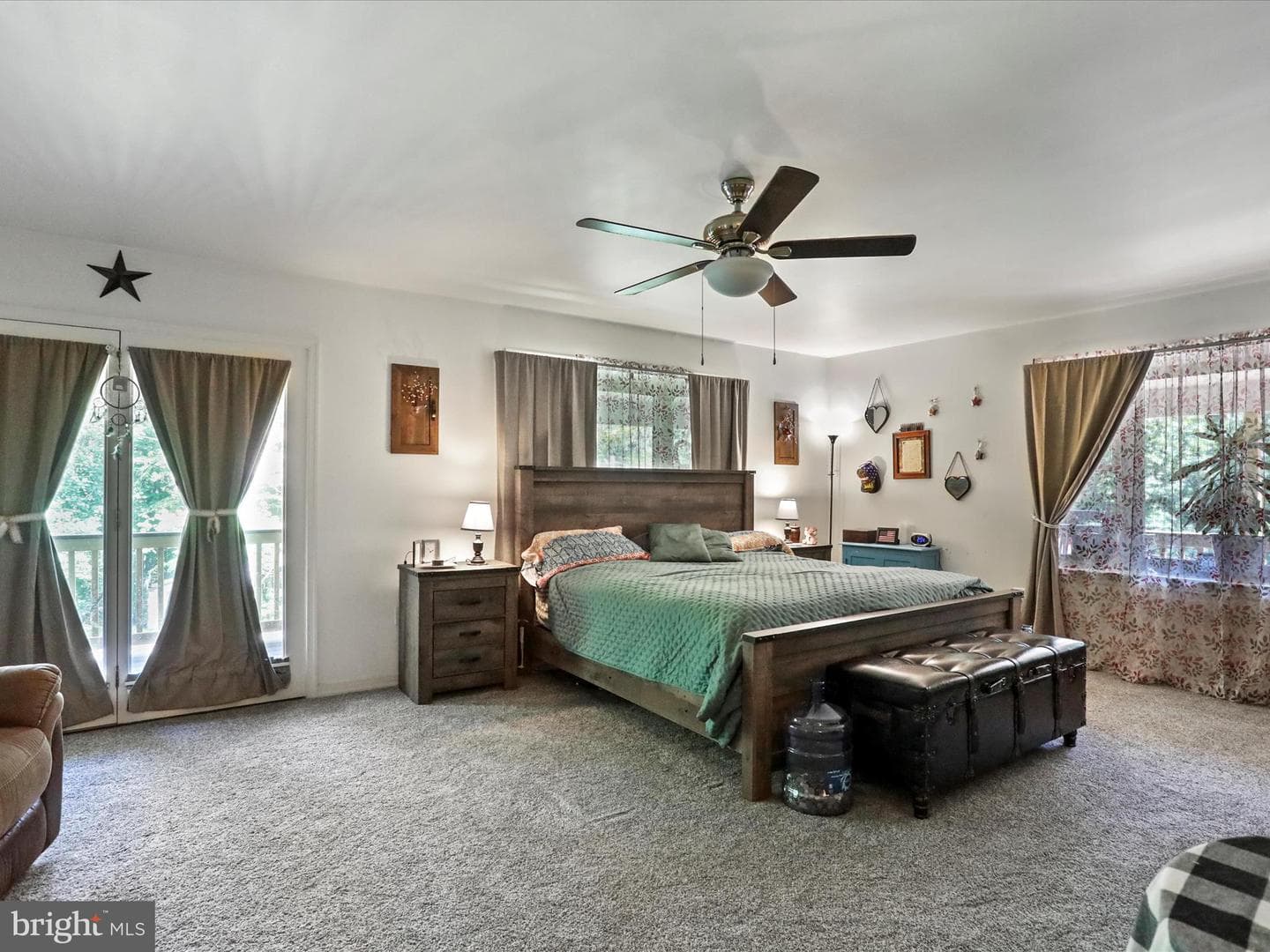 2741 Happy Creek Road photo 20