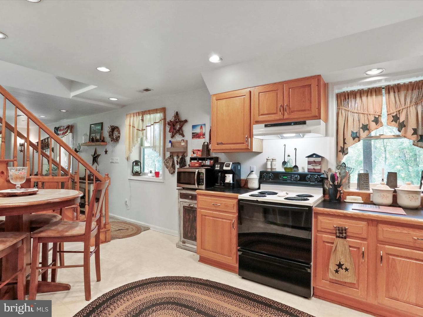 2741 Happy Creek Road photo 37