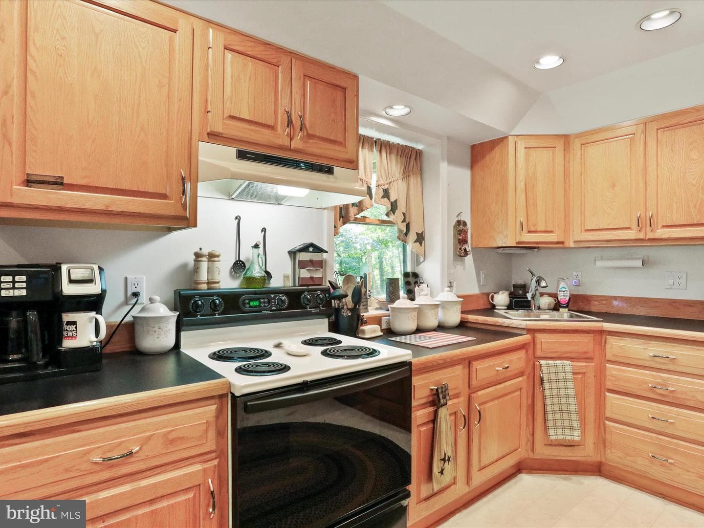 2741 Happy Creek Road photo 38