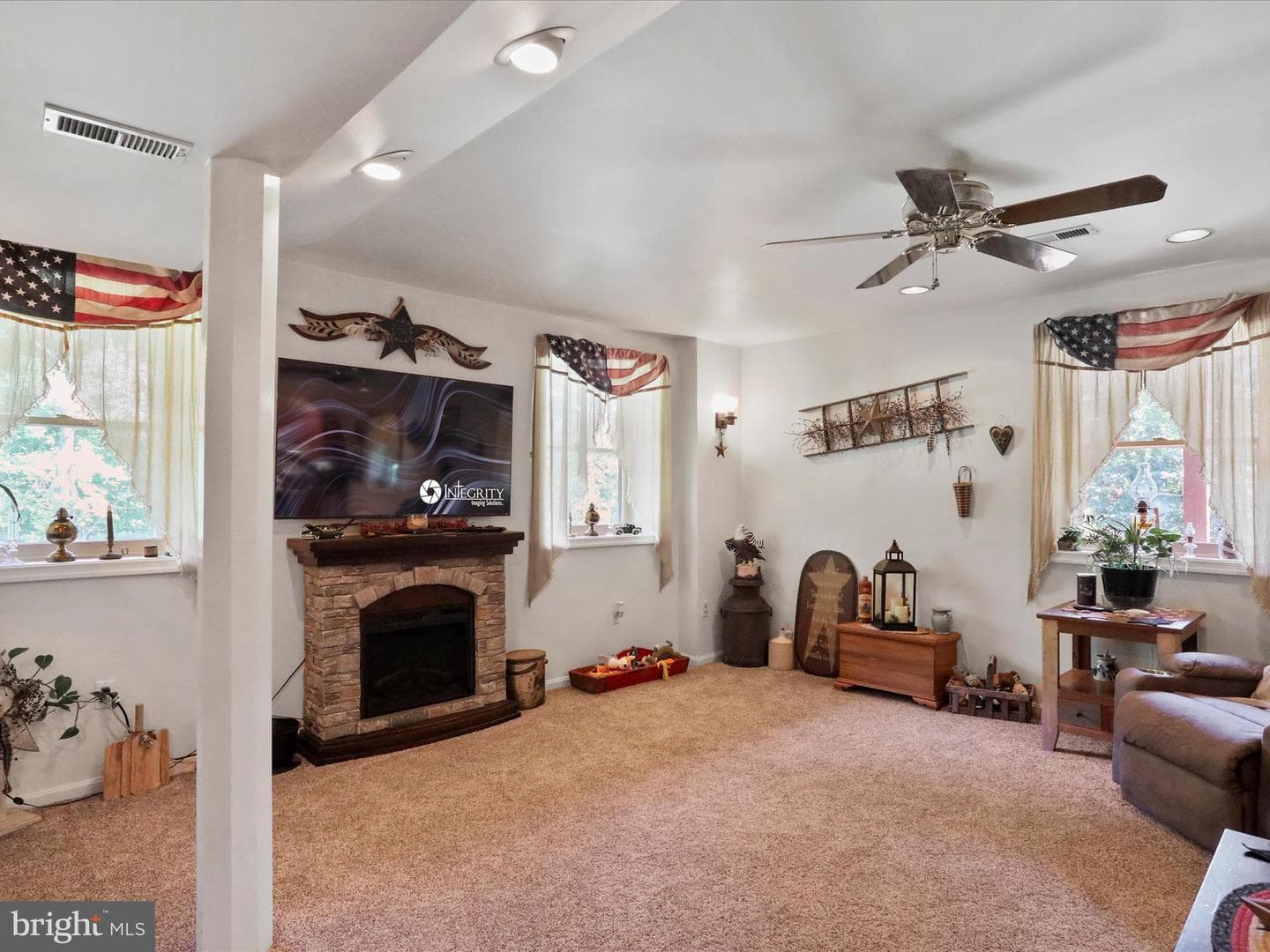 2741 Happy Creek Road photo 41