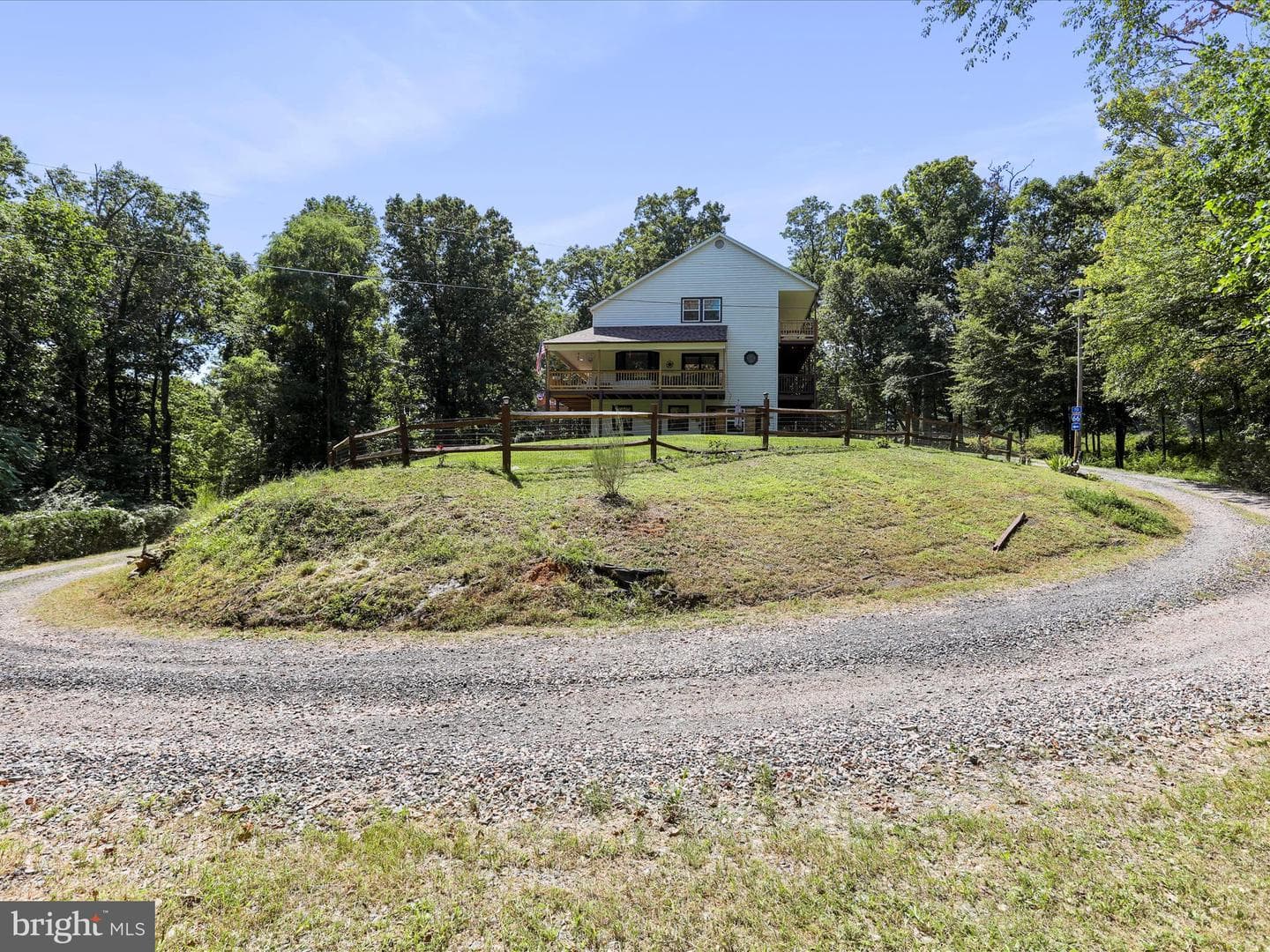 2741 Happy Creek Road photo 54
