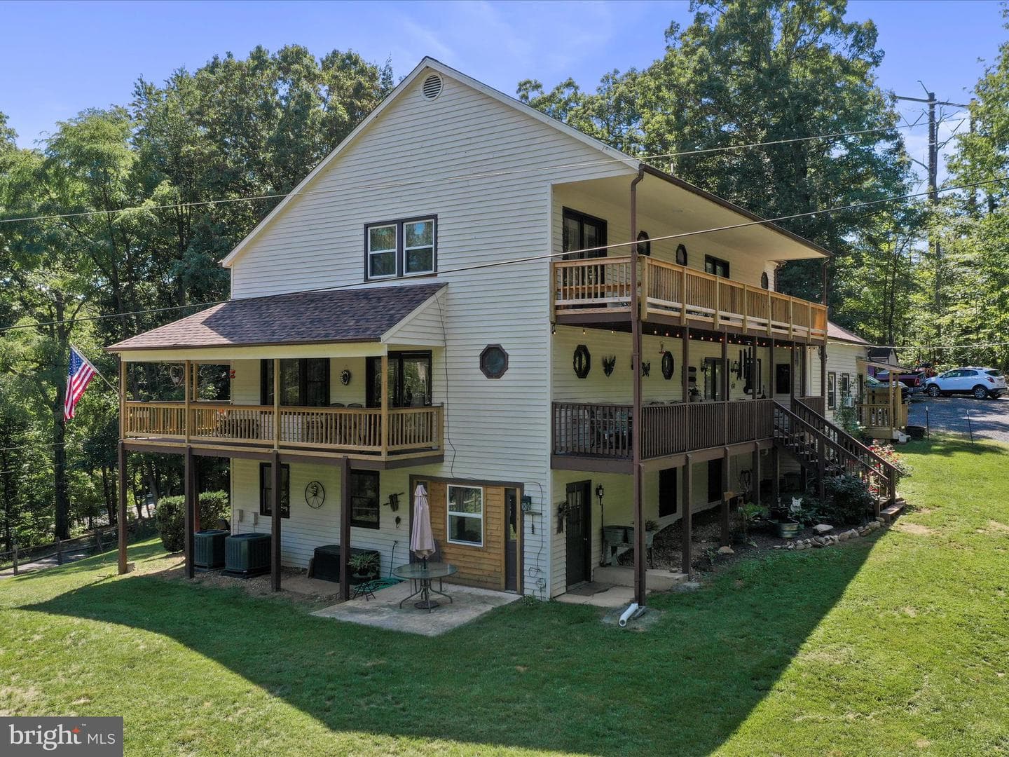 2741 Happy Creek Road photo 56